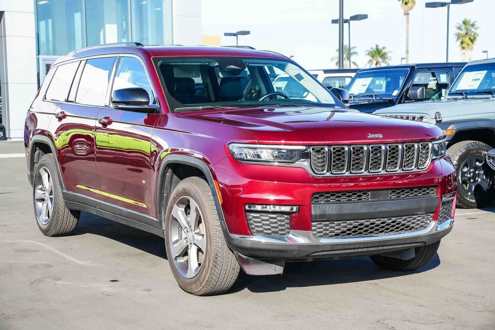 Used 2021 Jeep Grand Cherokee L Limited RWD image 3