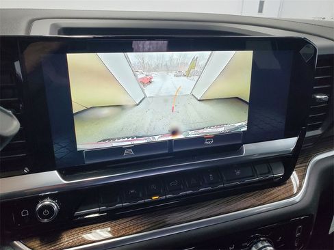 New 2026 GMC Sierra 1500 Elevation image 23