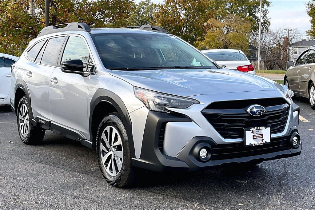 Certified 2025 Subaru Outback Premium AWD/4WD image 40