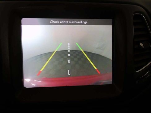 Used 2021 Jeep Compass Trailhawk AWD/4WD image 40