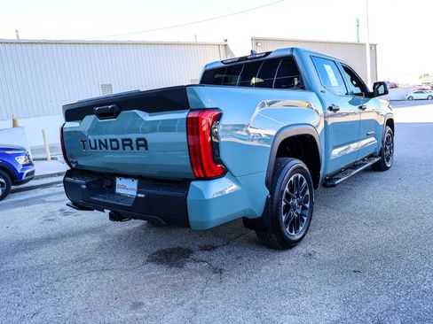 Used 2025 Toyota Tundra SR5 AWD/4WD image 7