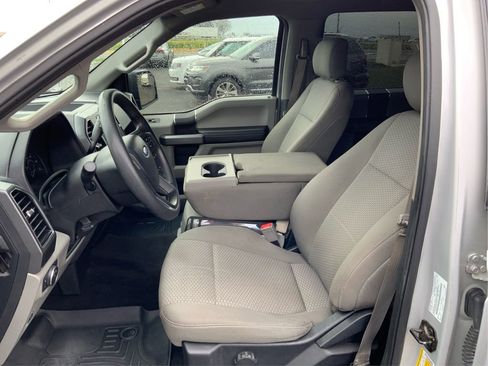 Used 2019 Ford F150 XLT image 9