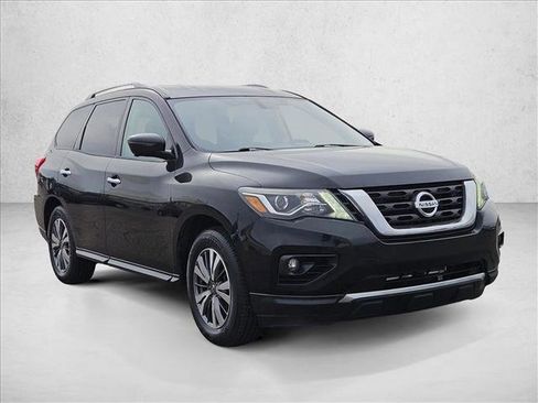 Used 2017 Nissan Pathfinder SL FWD image 3