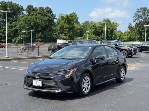 Certified 2023 Toyota Corolla LE w/ Carpet Mat Package (TMS) FWD image 10