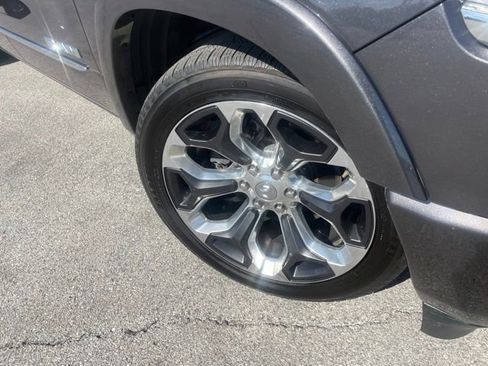 Used 2020 RAM 1500 Limited AWD/4WD image 23