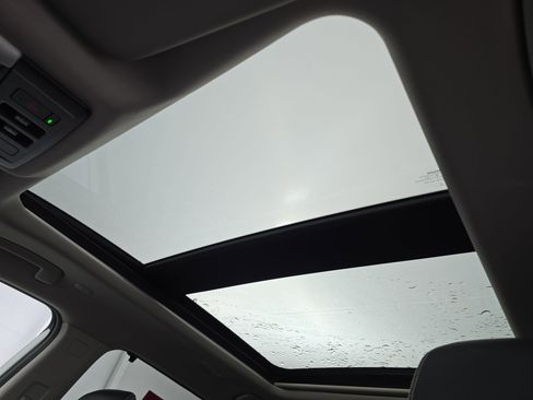 Certified 2023 Nissan Rogue SL w/ SL Premium Package image 30