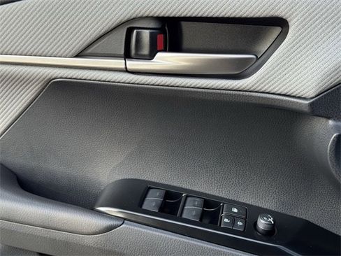 New 2026 Toyota Camry SE image 20