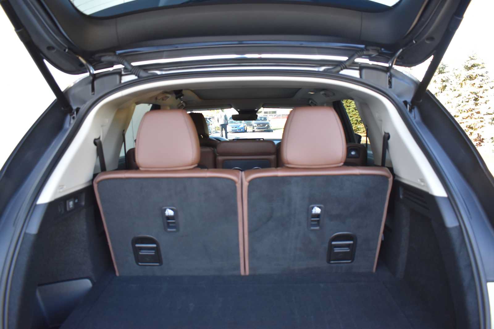 Used 2026 Acura MDX w/ Technology Package AWD/4WD image 8