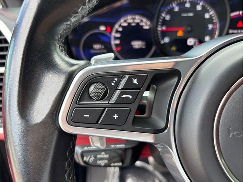 Used 2021 Porsche Cayenne S AWD/4WD image 29