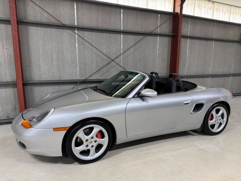 Used 2001 Porsche Boxster S image 4