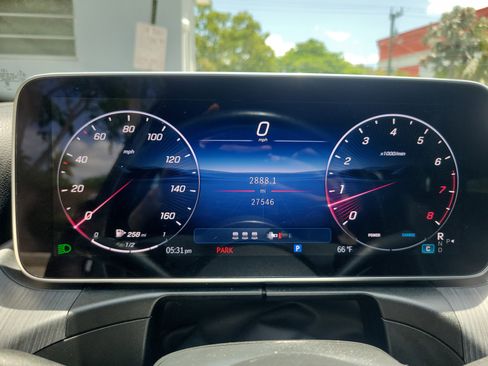 Used 2025 Mercedes-Benz C 300 4MATIC Sedan image 27
