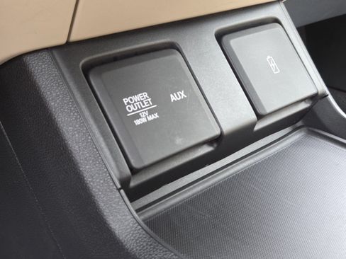 Used 2021 Acura RDX AWD w/ Advance Package image 11