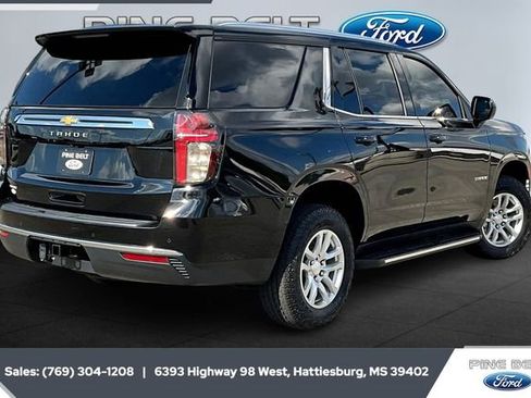 Used 2022 Chevrolet Tahoe LS w/ Driver Alert Package image 11