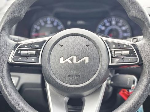 Used 2024 Kia Forte LXS FWD image 16