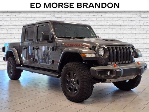 Used 2023 Jeep Gladiator Mojave w/ Trailer Tow Package image 6