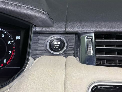 Used 2020 Land Rover Range Rover Sport HSE image 24