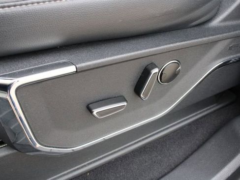 Used 2023 Ford F150 Lariat w/ Equipment Group 502A High AWD/4WD image 3