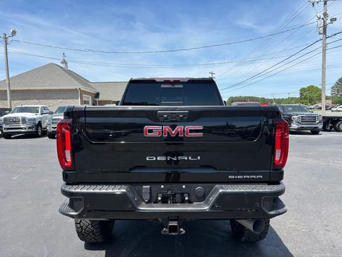 Used 2022 GMC Sierra 2500 Denali AWD/4WD image 6