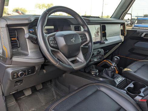 Certified 2024 Ford Bronco Badlands image 13