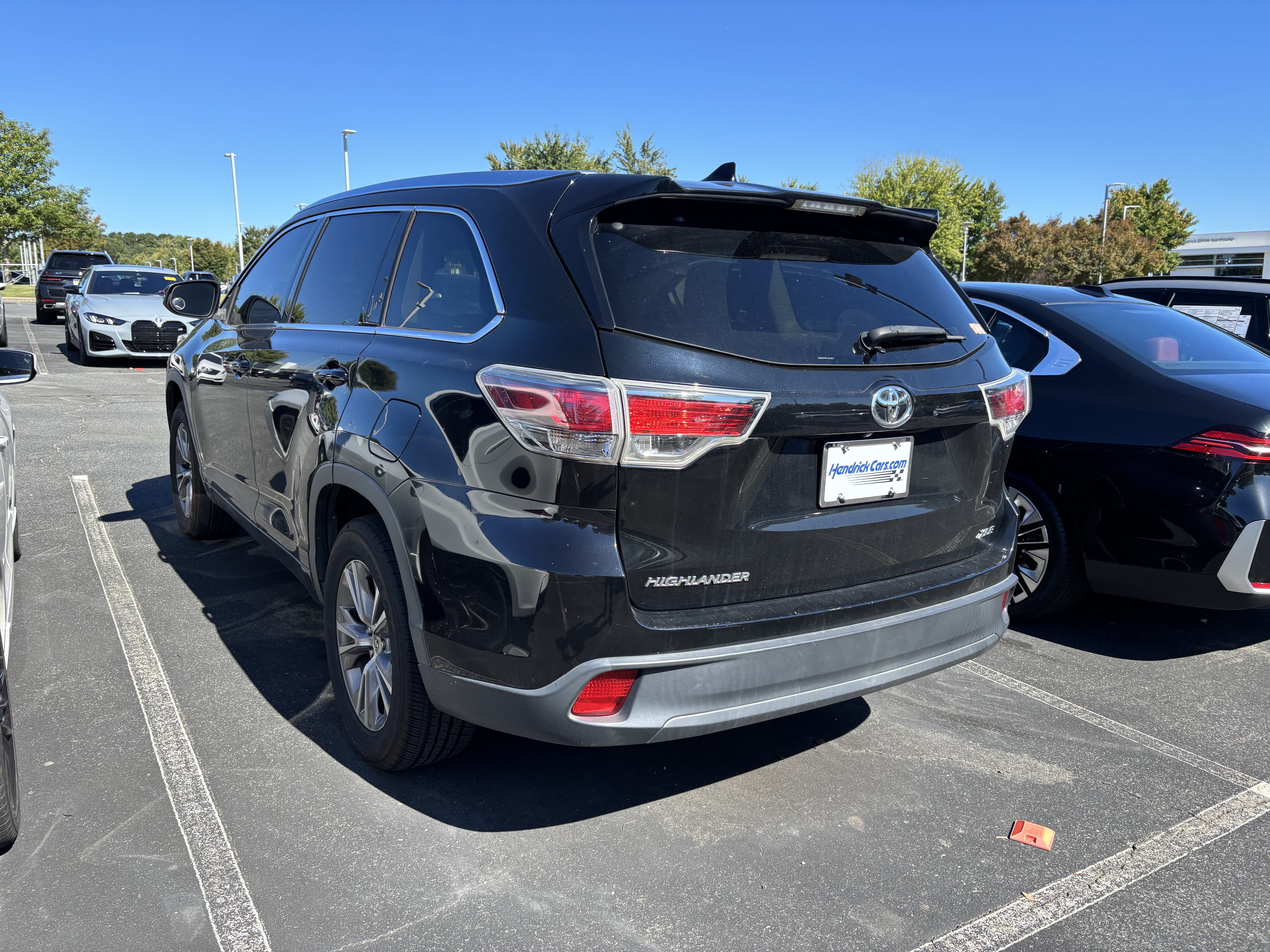 Used 2015 Toyota Highlander XLE FWD image 8