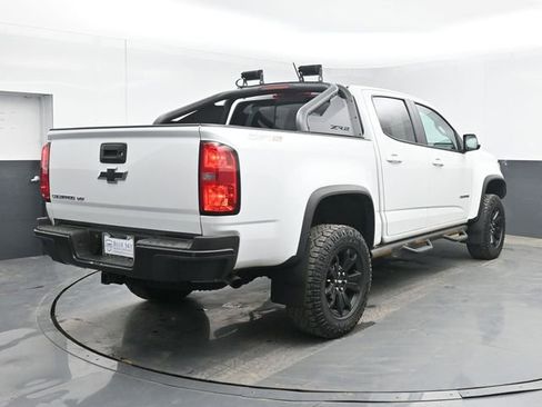 Used 2019 Chevrolet Colorado ZR2 w/ ZR2 Dusk Special Edition AWD/4WD image 14