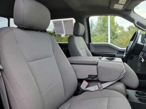 Used 2018 Ford F150 XLT w/ Equipment Group 302A Luxury AWD/4WD image 17