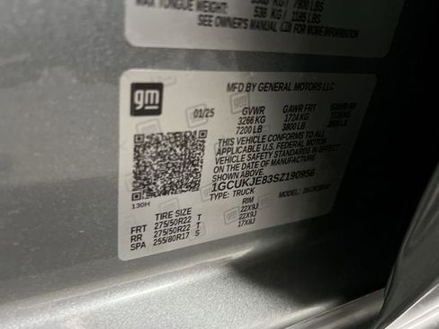 Certified 2025 Chevrolet Silverado 1500 High Country image 35