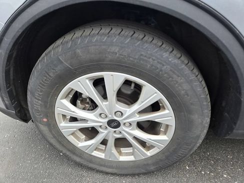 Certified 2023 Ford Escape Active AWD/4WD image 47