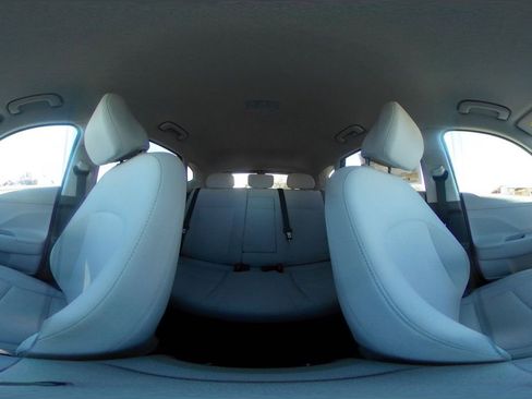 Used 2025 Hyundai Kona SEL image 42