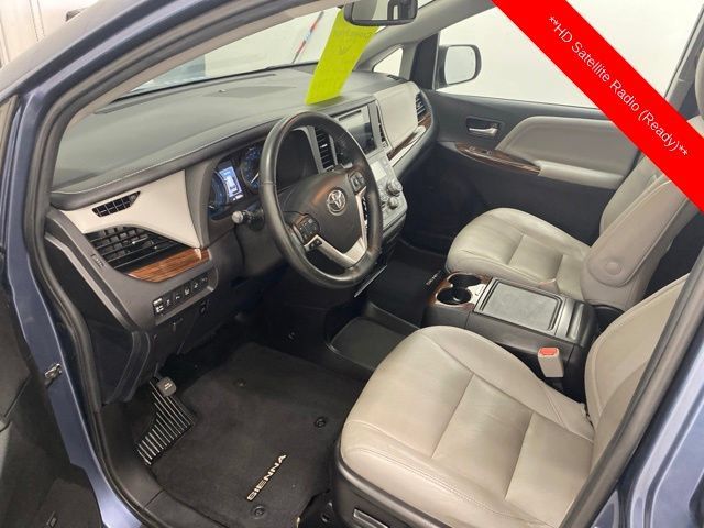 Used 2017 Toyota Sienna Limited Premium AWD/4WD image 12