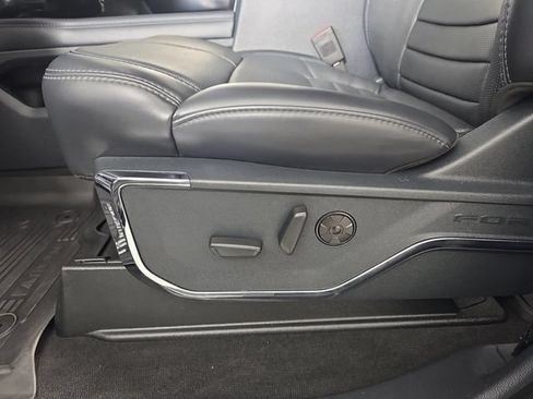 Used 2026 Ford F350 Platinum AWD/4WD image 28