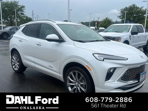 Used 2024 Buick Encore GX Avenir w/ Avenir Technology Package AWD/4WD image 1