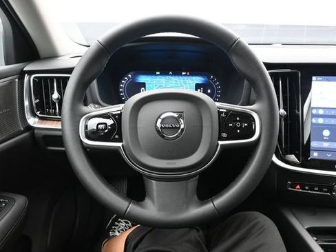New 2026 Volvo V60 B5 Cross Country Plus w/ Climate Package AWD/4WD image 23