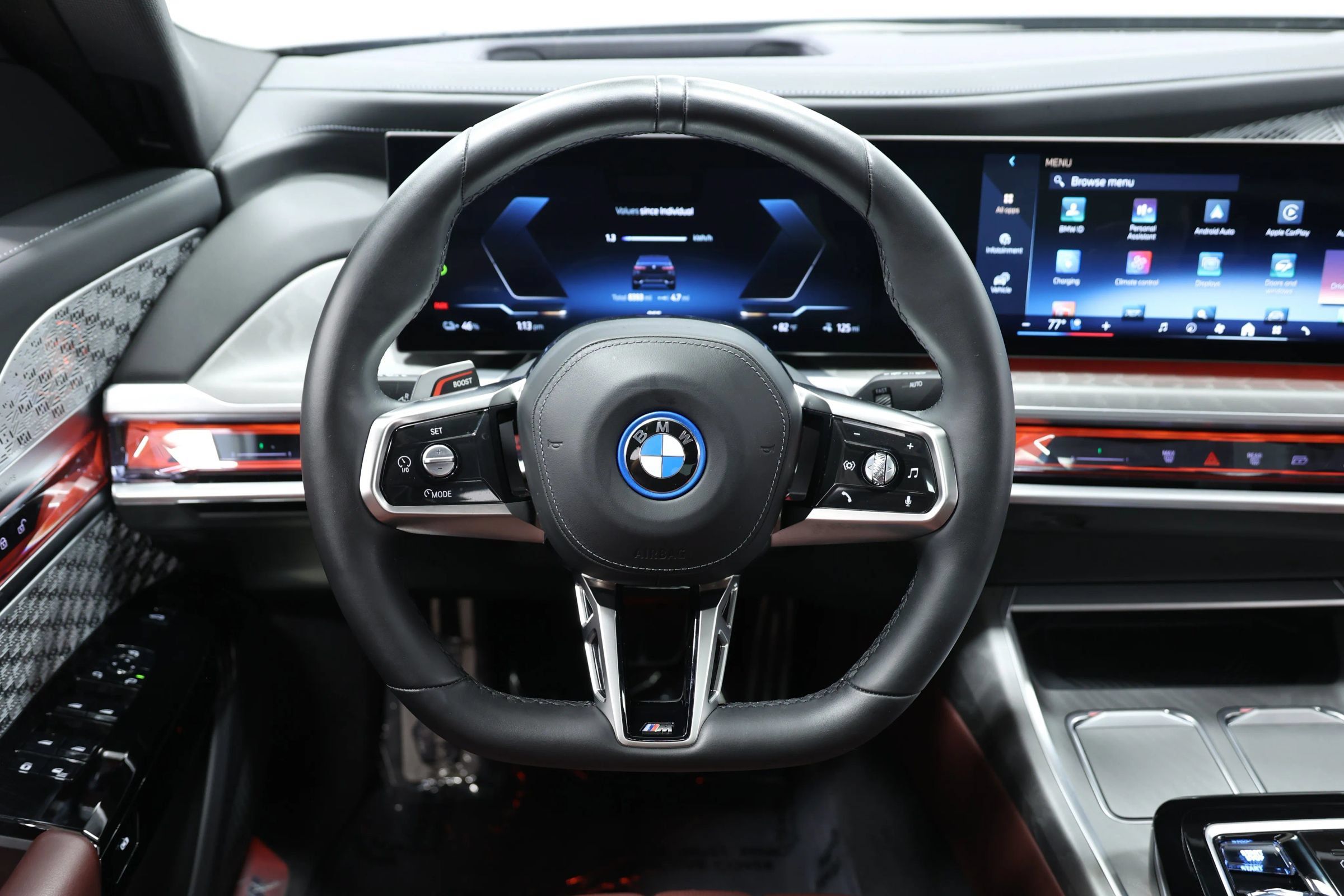 Used 2023 BMW i7 xDrive60 w/ Executive Package 2 AWD/4WD image 23