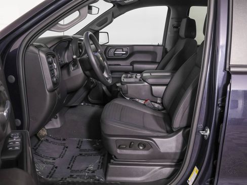 Used 2023 Chevrolet Silverado 1500 Custom AWD/4WD image 5