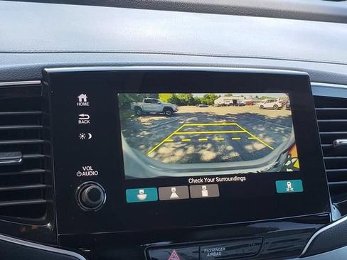 Used 2020 Honda Pilot EX image 18