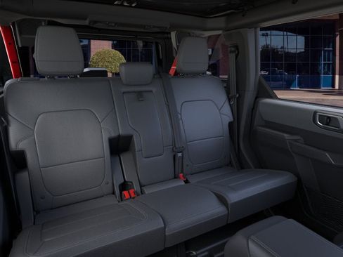 New 2026 Ford Bronco Big Bend w/ Black Diamond Package AWD/4WD image 11