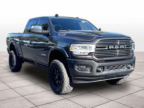 Used 2019 RAM 2500 Laramie AWD/4WD image 3