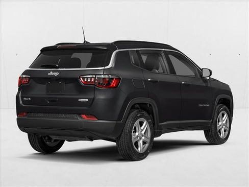 New 2026 Jeep Compass Latitude AWD/4WD image 2