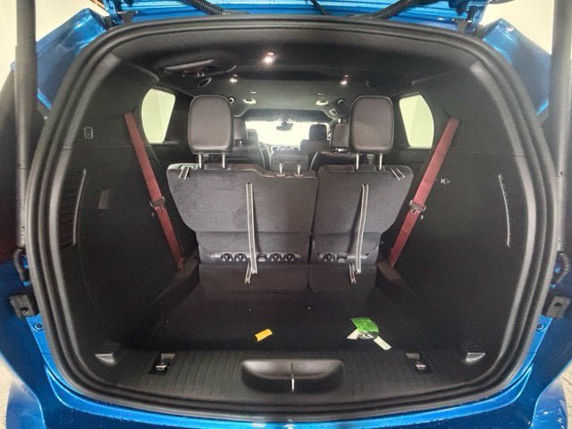 New 2027 Chrysler Pacifica Select FWD image 12