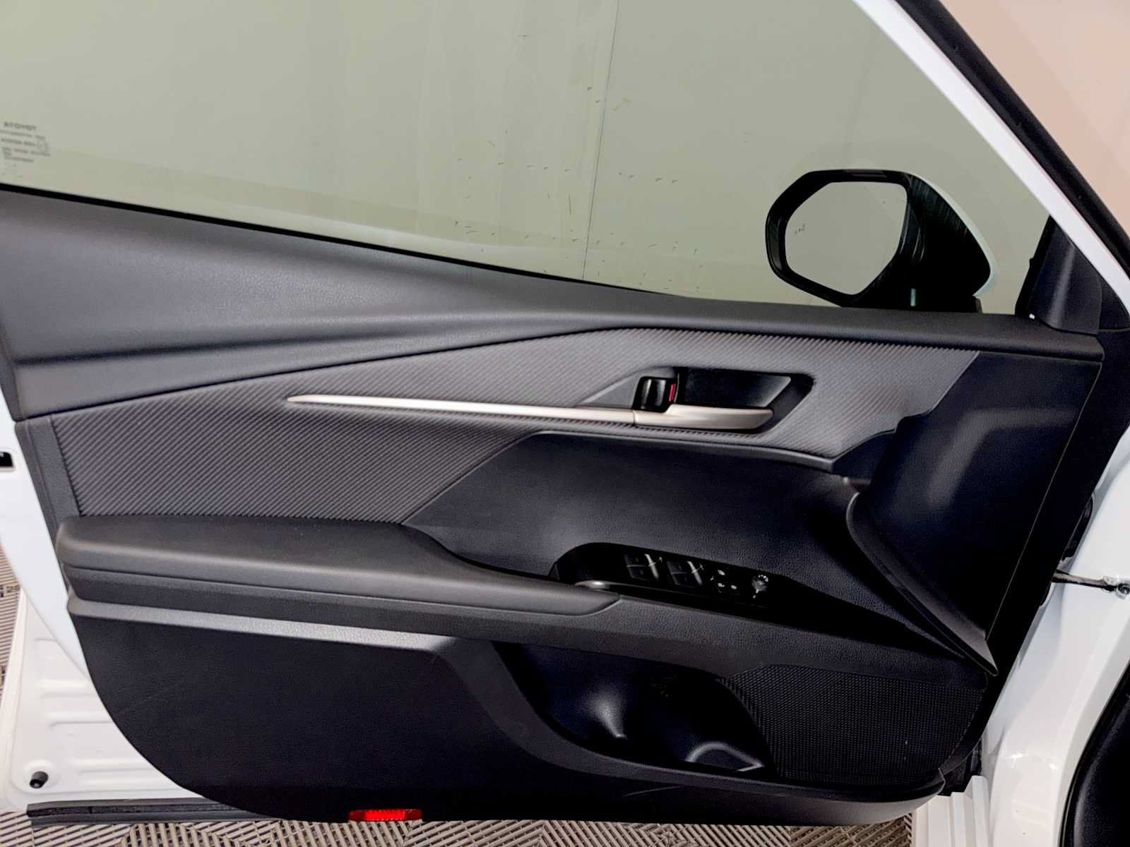 Used 2025 Toyota Camry SE w/ Multimedia Upgrade Package FWD image 11