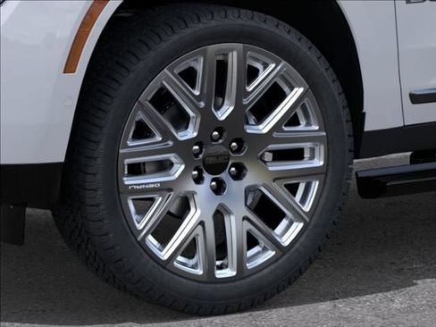 New 2026 GMC Yukon Denali Ultimate AWD/4WD image 9
