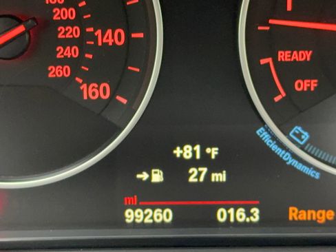 Used 2018 BMW 340i Gran Turismo xDrive image 23