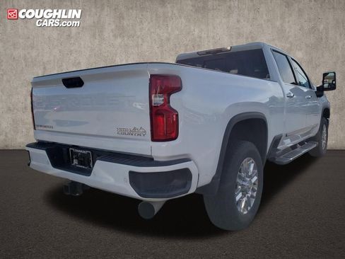 Used 2024 Chevrolet Silverado 2500 High Country w/ High Country Premium Package image 9