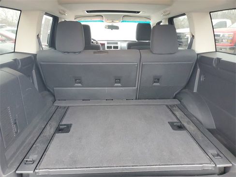 Used 2008 Dodge Nitro SXT w/ Sun & Wheels Group image 7