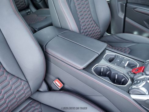 Used 2024 Lamborghini Urus S AWD/4WD image 60