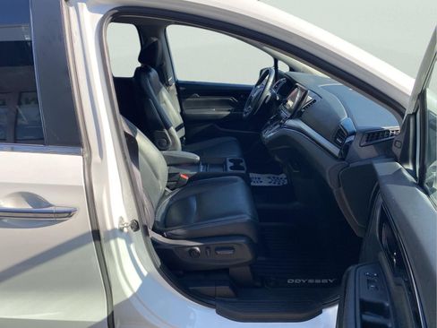 Used 2021 Honda Odyssey Touring image 39