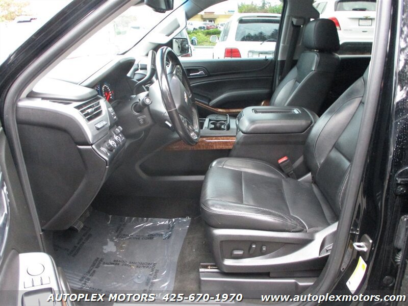 Used 2018 Chevrolet Suburban Premier AWD/4WD image 11
