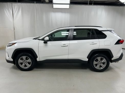 Used 2024 Toyota RAV4 XLE w/ Convenience Package AWD/4WD image 8