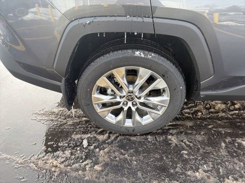 New 2025 Toyota RAV4 XLE Premium image 18